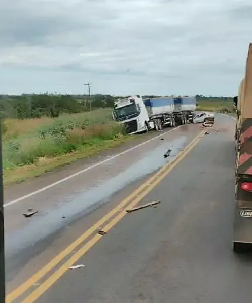 Acidente fatal deixa uma vítima e outra em estado grave em Rondônia