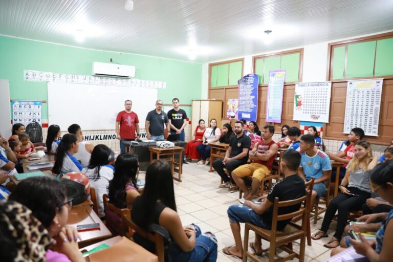Programa Alfabetiza Acre abre inscrições para professores bolsistas