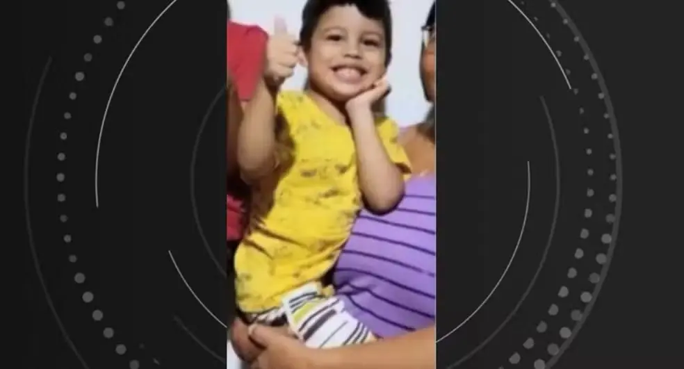 Vídeos mostram quando pai descarta veneno usado para matar o filho