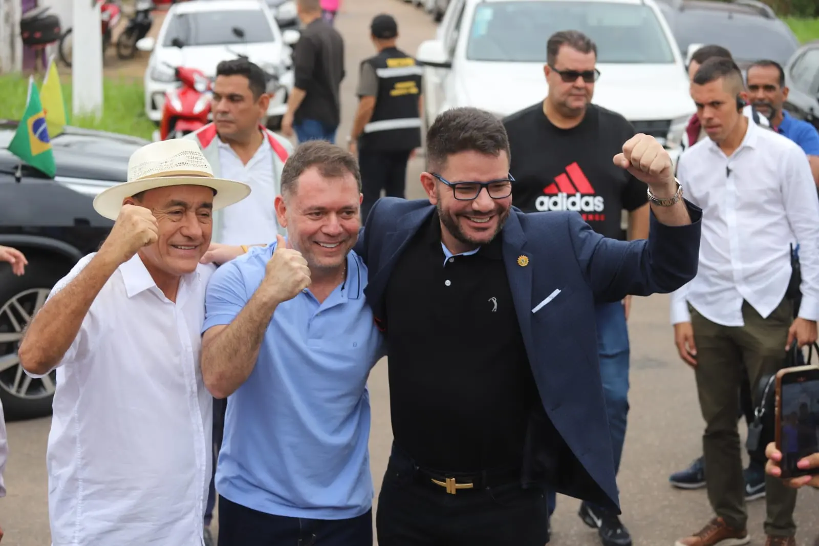 Ao se despedir do Governo, Alysson agradece Gladson por parceria: ‘Pode sempre contar comigo’