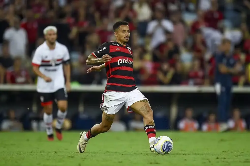 Com Flamengo na lista, Atlético-MG tem quase R$ 70 milhões a receber de 14 clubes