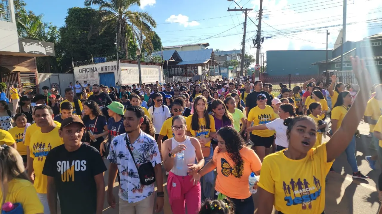 Marcha para Jesus espera 20 mil pessoas neste sábado e fiéis já se concentram; VEJA FOTOS