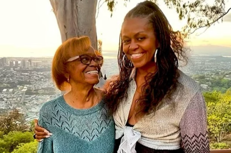 Mãe de Michelle Obama, Marian Robinson, morre aos 86 anos