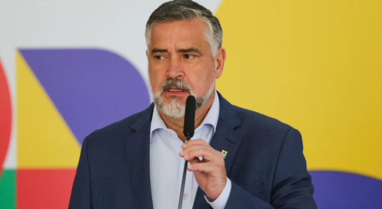 Lula escolhe Paulo Pimenta para posto de autoridade federal no RS
