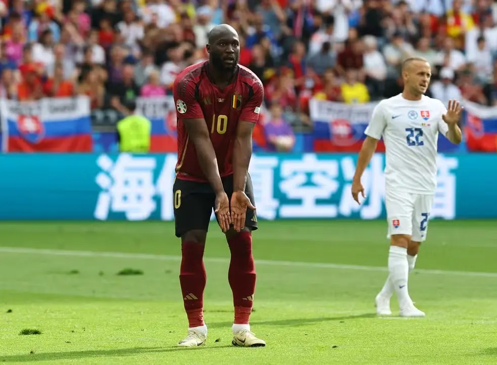 Bélgica é alvo de zoações por derrota na estreia da Euro; veja