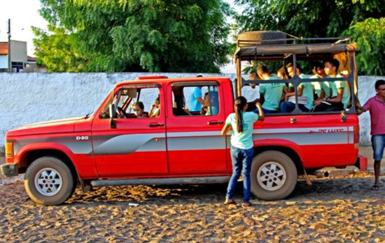 MPF e DPU solicitam investigação sobre transporte escolar irregular no Acre