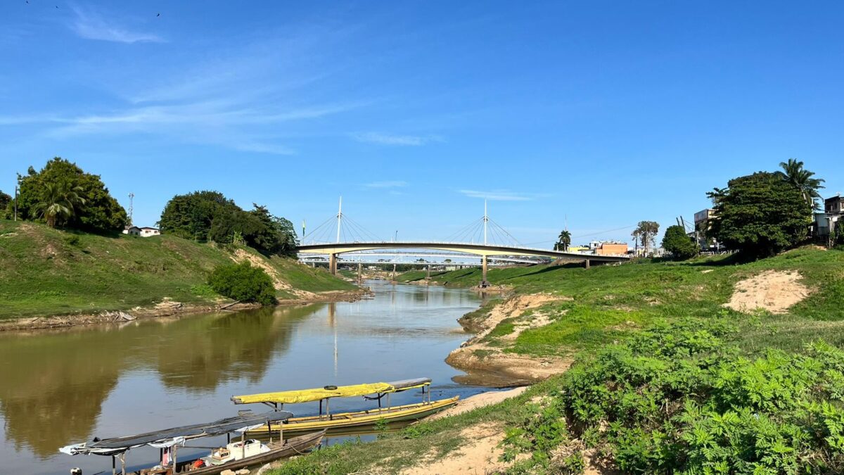 Rio Acre durante seca de 2024