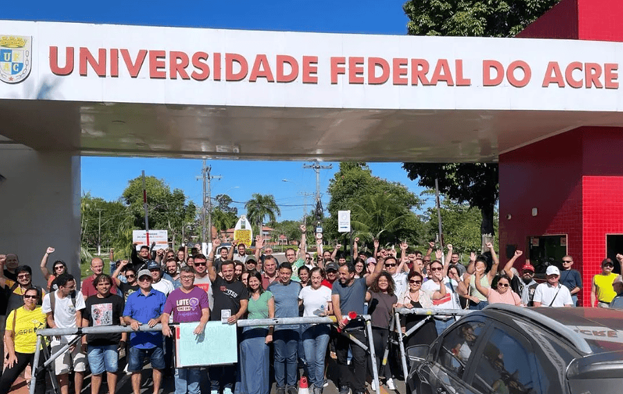 Mesmo comemorando investimentos de Lula, Ufac mantém greve e convoca nova assembleia