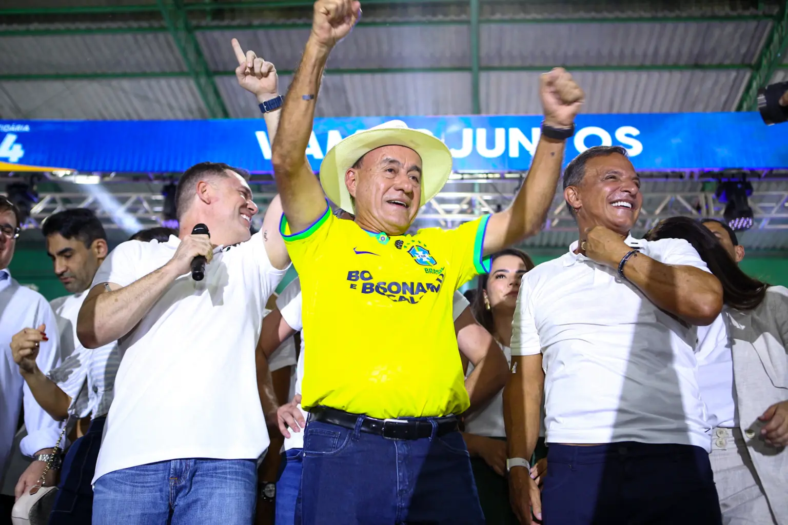 “Vamos varrer e derrotar o PT e a esquerda”, diz Bocalom durante convenção em Rio Branco