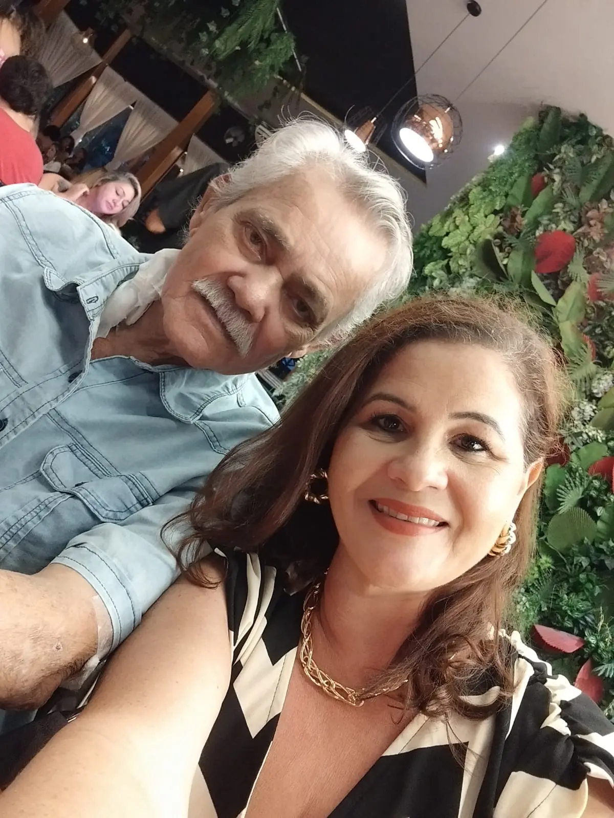 “A glória e as tragédias” de Romildo Magalhães na versão do ContilNet foi insensivelmente deturpada