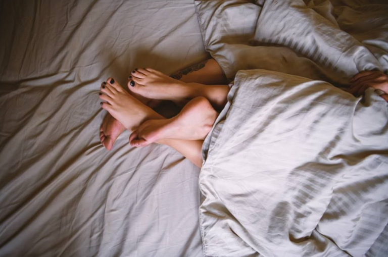 Dupla penetração: 4 dicas de uma sexóloga para iniciantes na prática