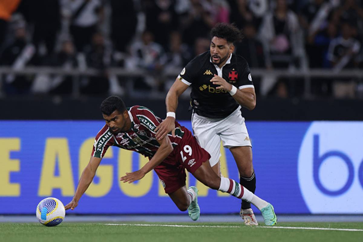 “da-‘benca-pro’-papai”:-vasco-provoca-fluminense-apos-classico