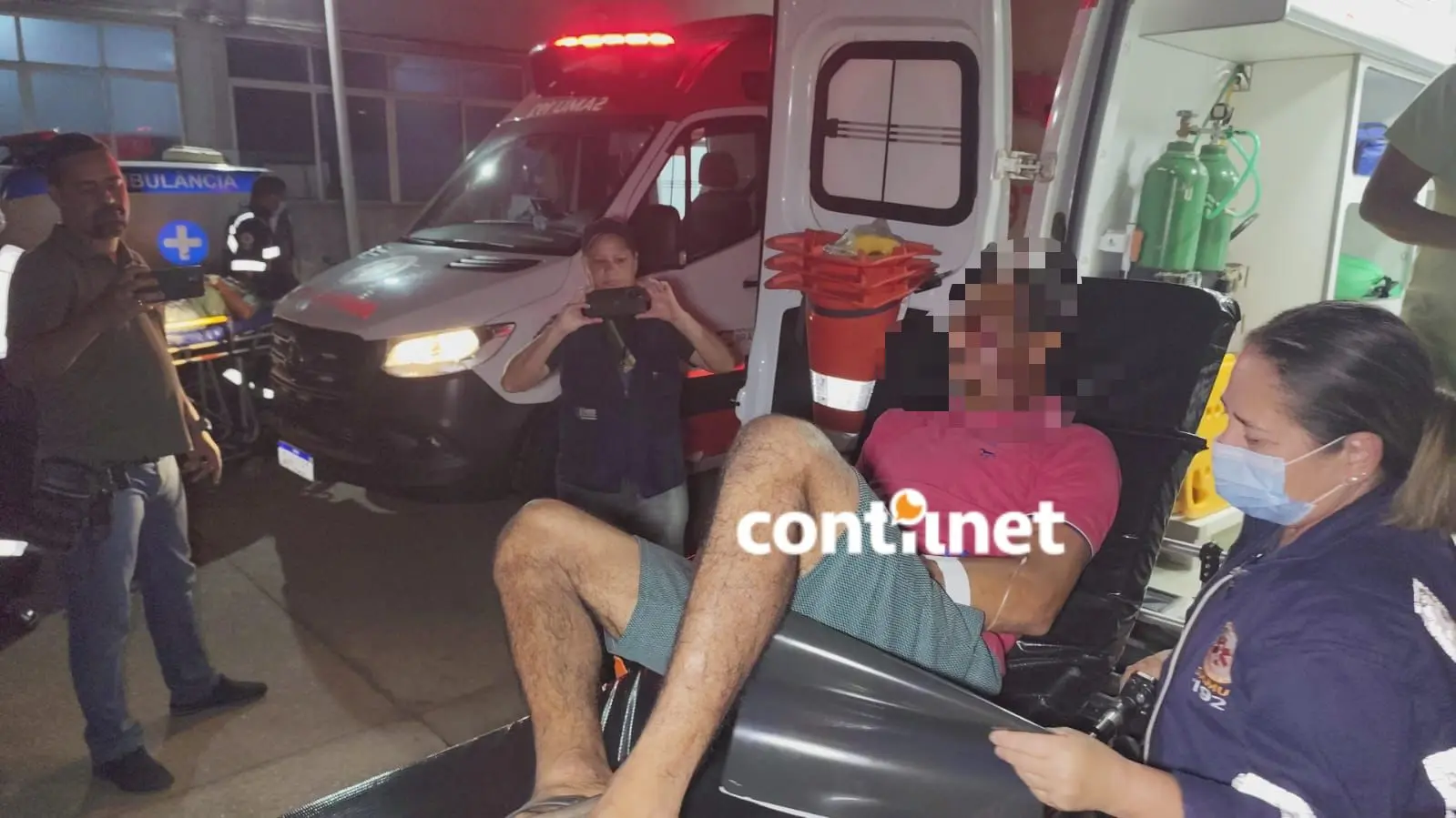 Homem é atingido por galhos de árvore durante derrubada e vai parar no PS