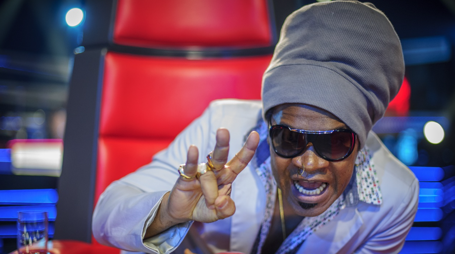O império de Carlinhos Brown: revelando a fortuna do rei da música baiana