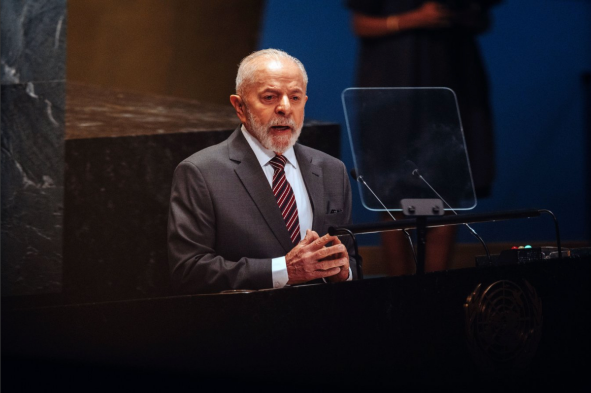 Maioria dos brasileiros avalia governo Lula igual ou pior do que o de Bolsonaro, diz pesquisa Quaest