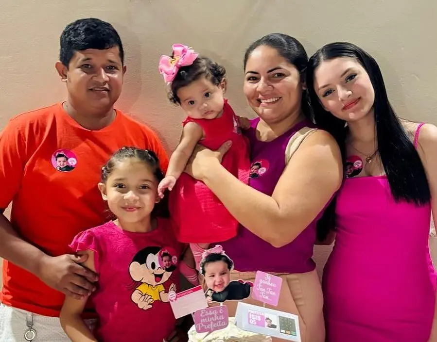 “Essa é minha prefeita”: bebê ganha festa de mesversário com tema eleições; VEJA O VÍDEO