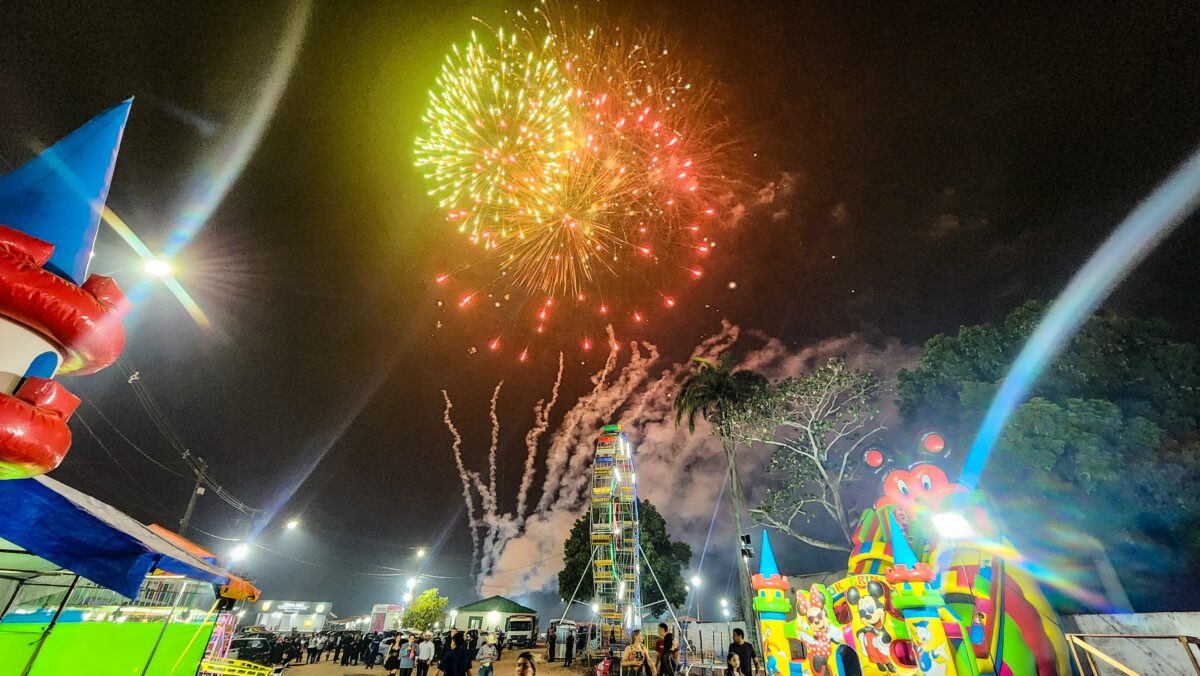 Final do rodeio, Limão com Mel e muito mais embalam a quarta noite de Expoacre 2024; FOTOS