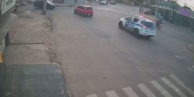 Homem é perseguido e preso após furar barreira policial em Rio Branco; VEJA O VÍDEO