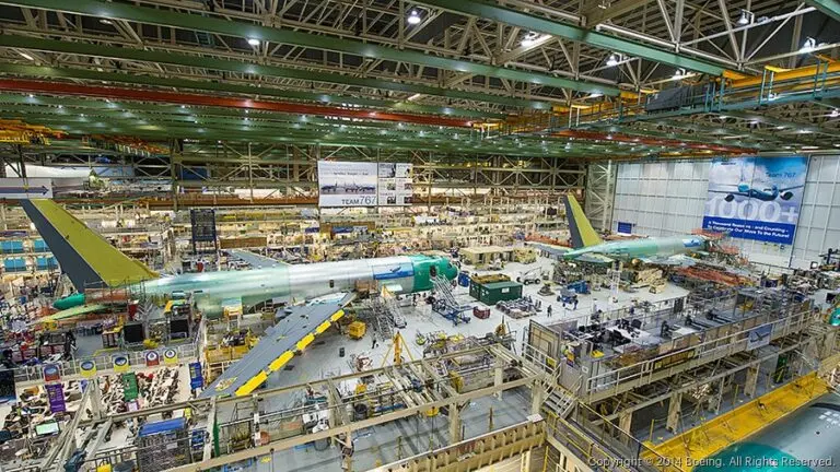 Boeing vai cortar 10% dos trabalhadores após unidade de defesa perder US$ 2 bilhões em 3 meses