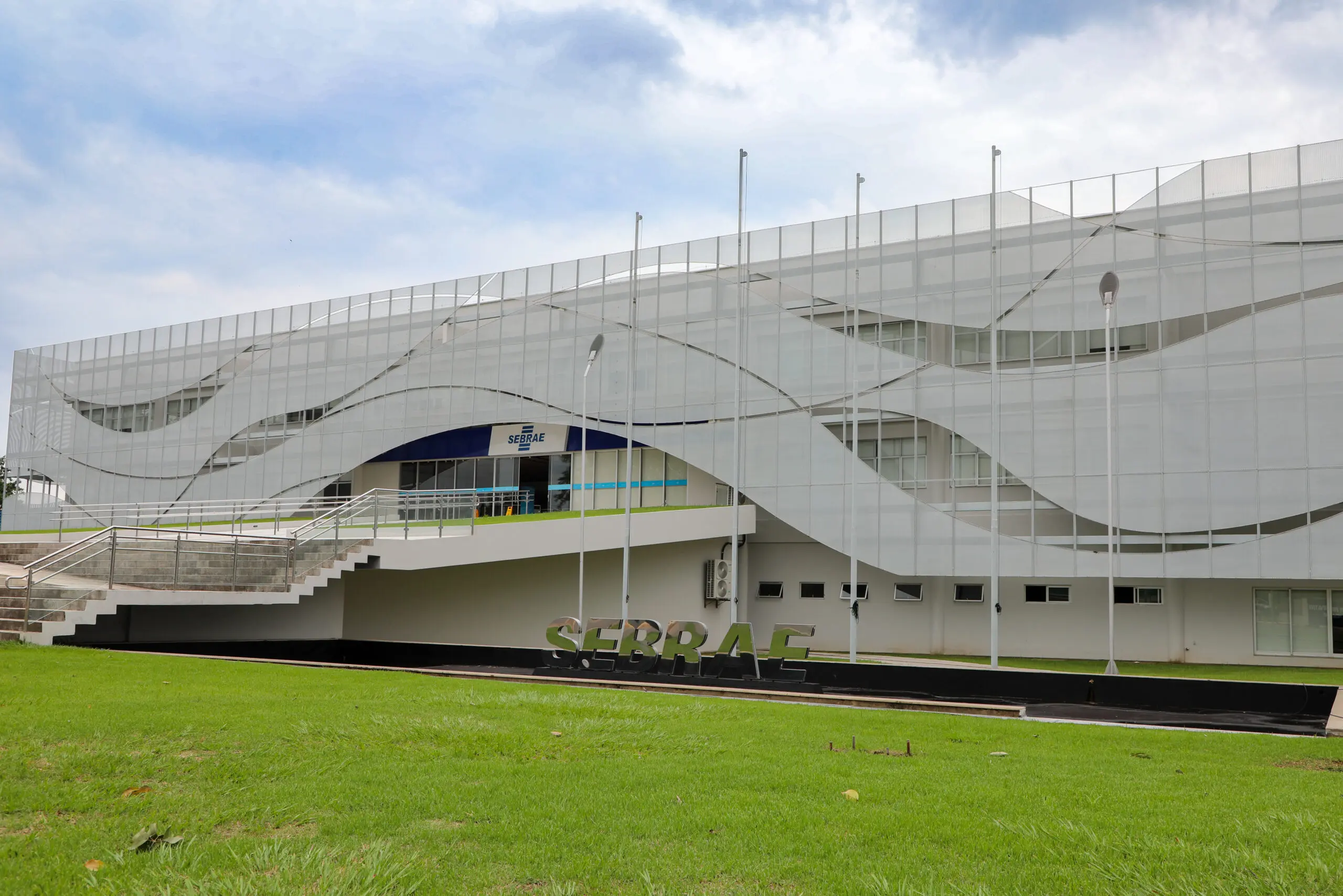 Sebrae inaugura faculdade no Acre com cursos reconhecidos pelo MEC; confira