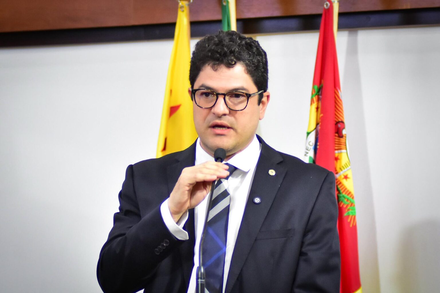 Eduardo Ribeiro pede união entre Estado e Prefeitura para preservar o Novo Mercado Velho