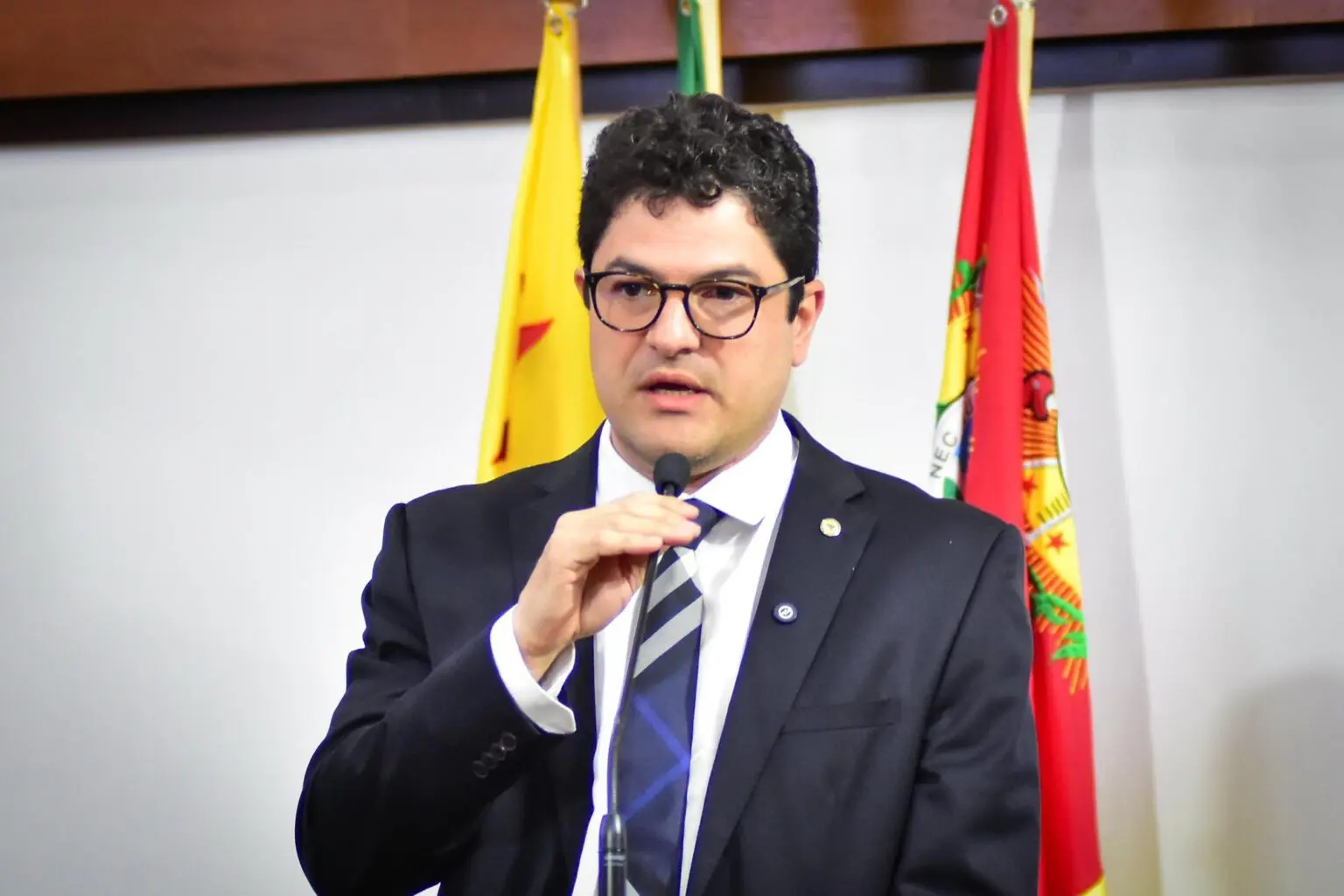 Eduardo Ribeiro pede união entre Estado e Prefeitura para preservar o Novo Mercado Velho