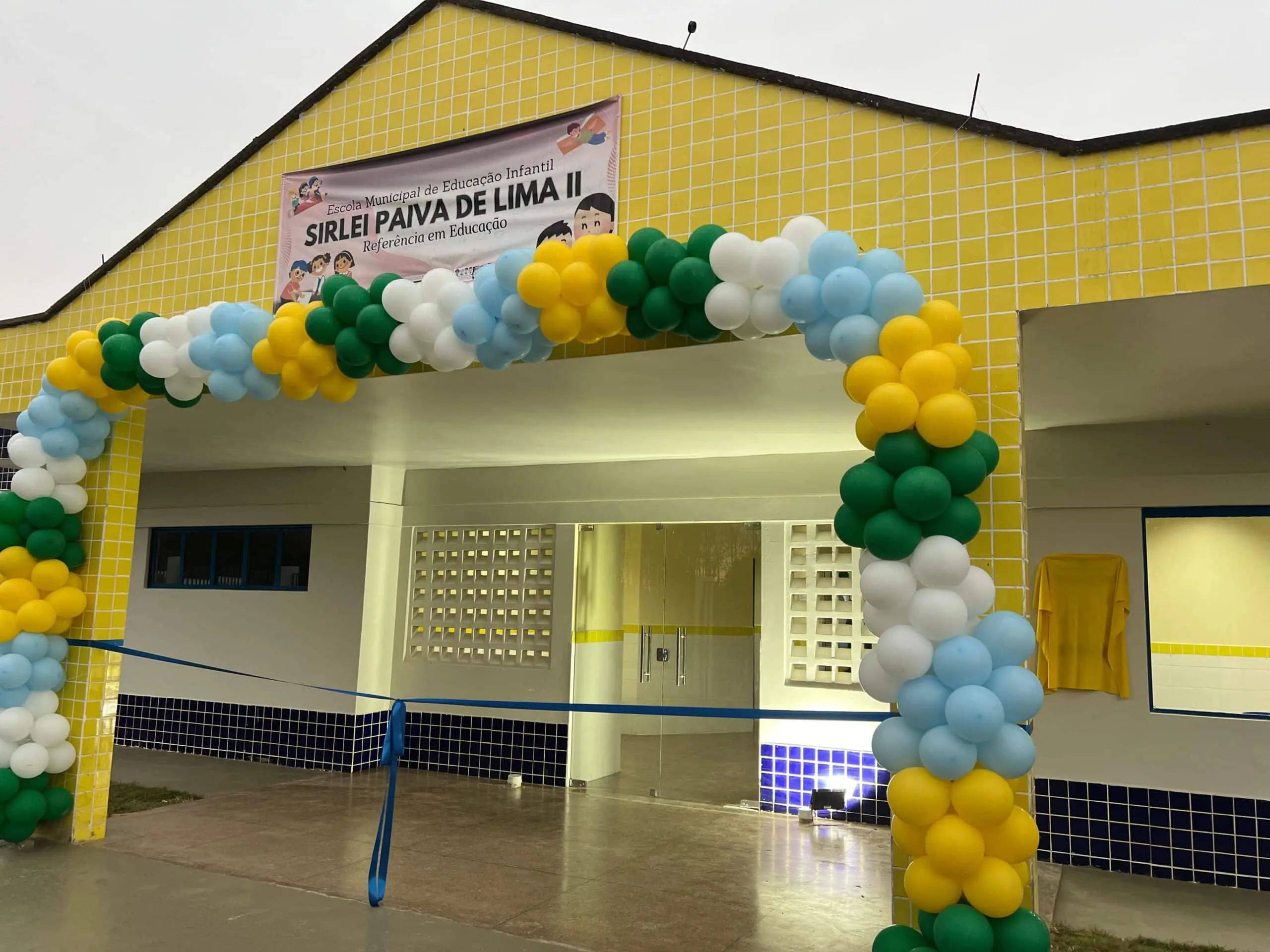 Plácido de Castro inaugura primeira Creche Municipal com brinquedoteca e espaço para banho
