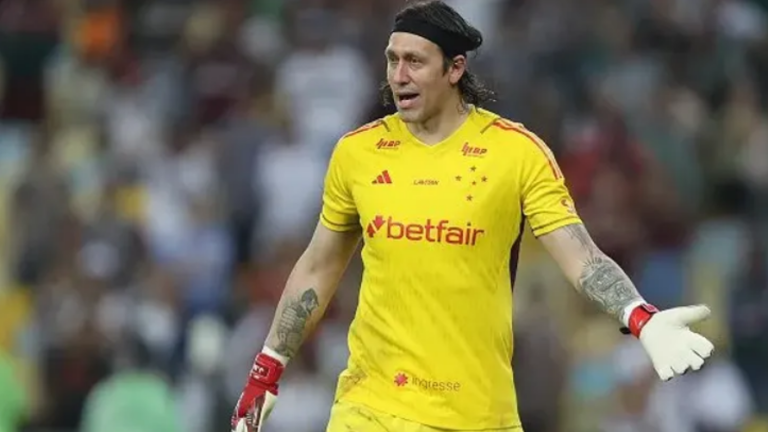 Cruzeiro faz história, vence Lanús e avança à final inédita da Sul-Americana