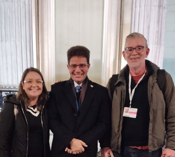 “O flash da sua câmera se apagou”, diz secretária Nayara Lessa ao se despedir de Marcos Vicentti