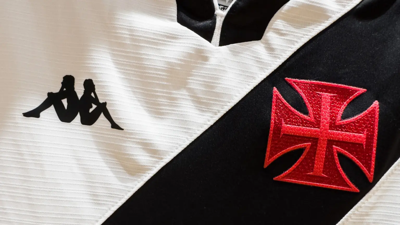 Torcida do Vasco esgota ingressos contra Cuiabá após eliminação