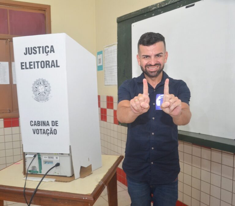 Rodrigo Damasceno é eleito prefeito de Tarauacá com 45,16% dos votos válidos