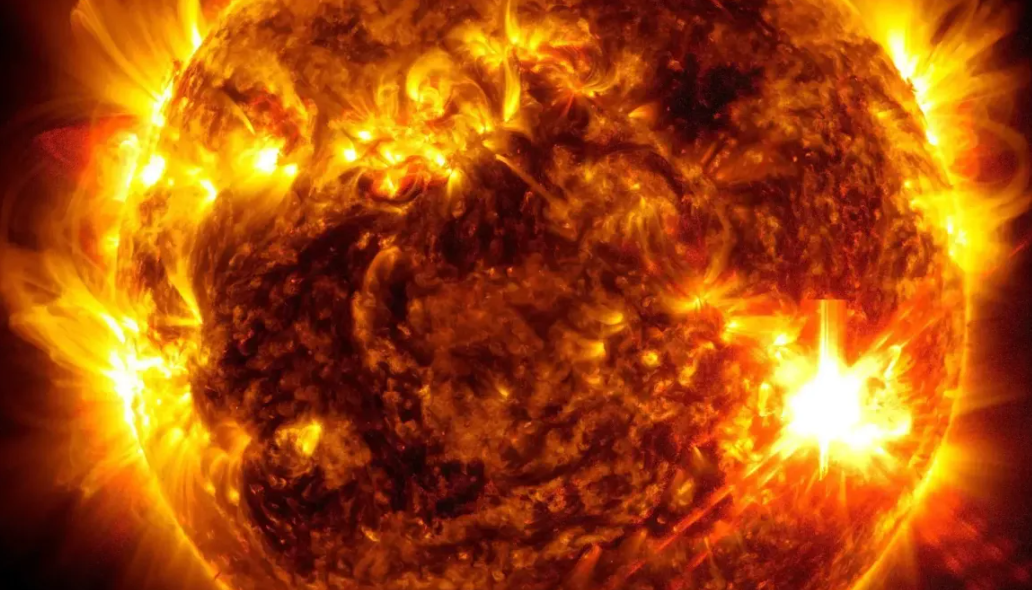 Forte tempestade solar ameaça serviços de comunicação e rede elétrica