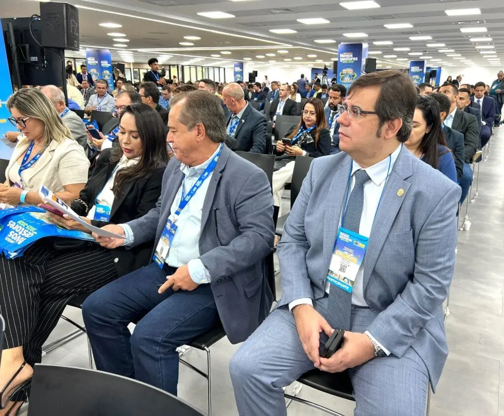Representação do Governo em Brasília participa de seminário nacional de prefeitos para reforçar parcerias em favor do Acre