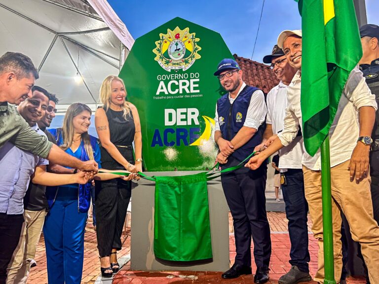 Governo do Acre inaugura revitalização do aeródromo de Manoel Urbano; veja vídeo Governo do Acre inaugura revitalização do aeródromo de Manoel Urbano; veja vídeo