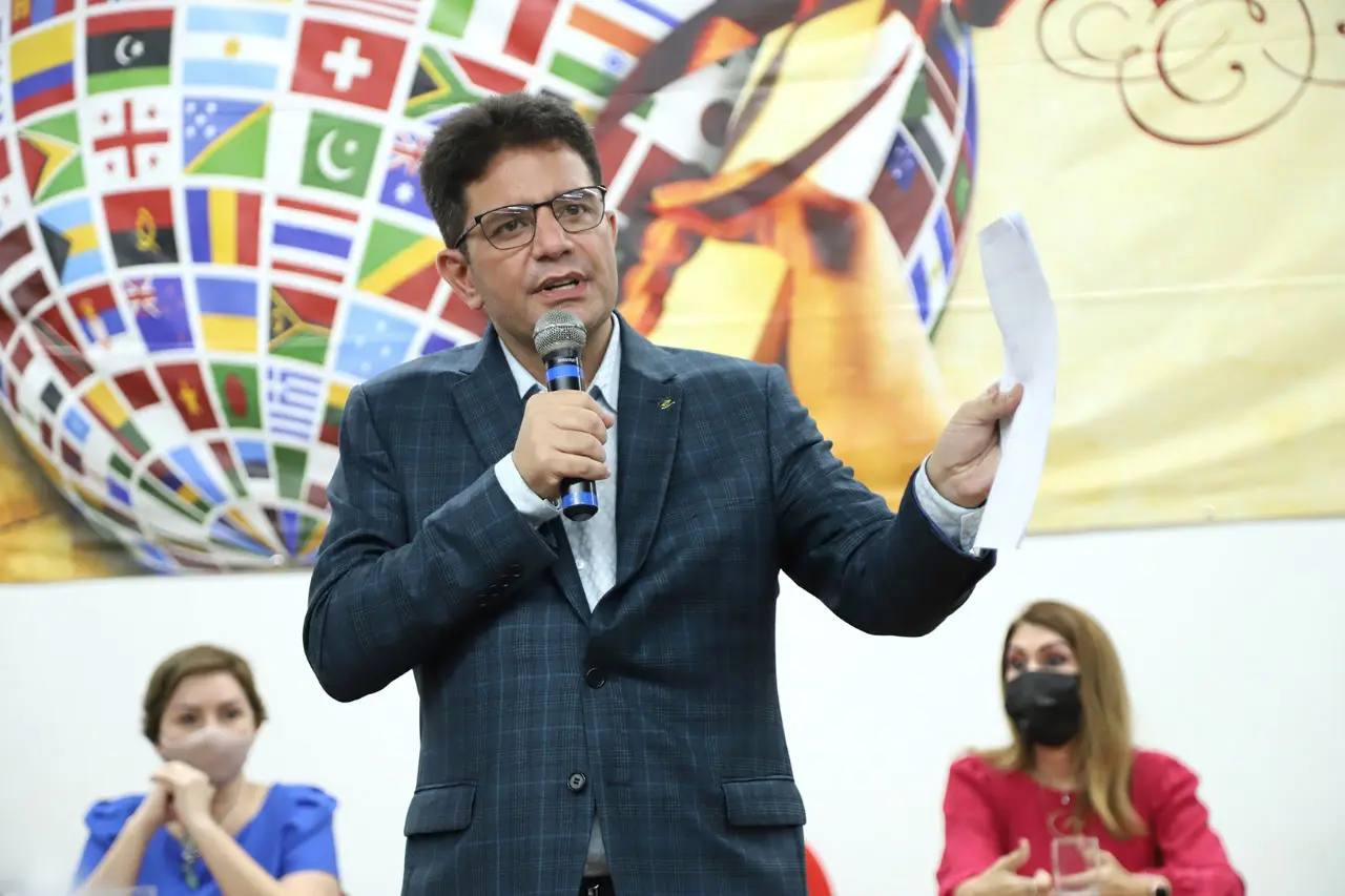Gladson anuncia participação do Acre na COP 29 no Azerbaijão, na próxima semana