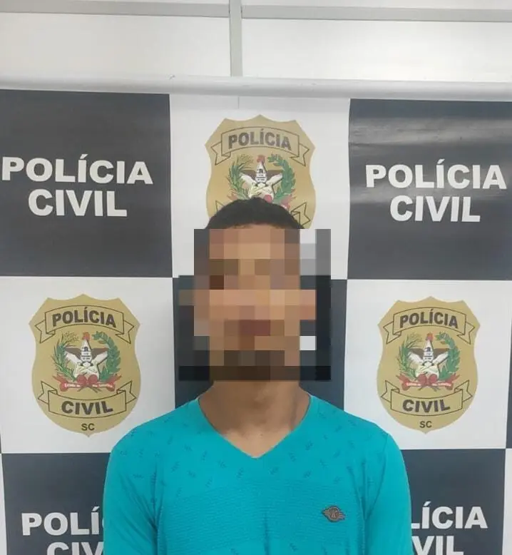 Homem condenado a mais de 11 anos de prisão por roubo no Acre é preso em Santa Catarina