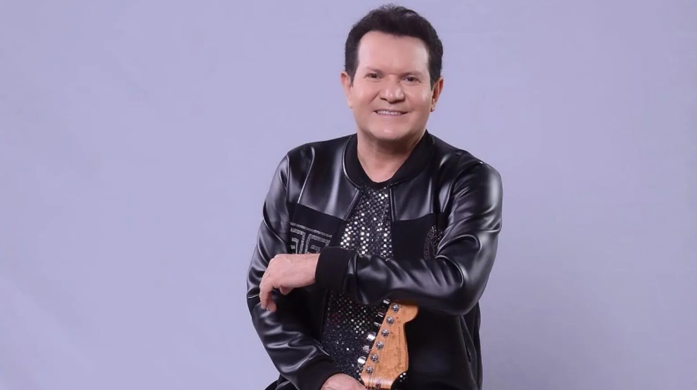 Ximbinha faz harmonização facial e vira meme na web: “Marrone, é você?”