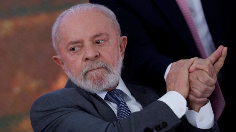 PlatôBR: Lula quer a colheita em 2025 tendo destruído parte da plantação em 2024