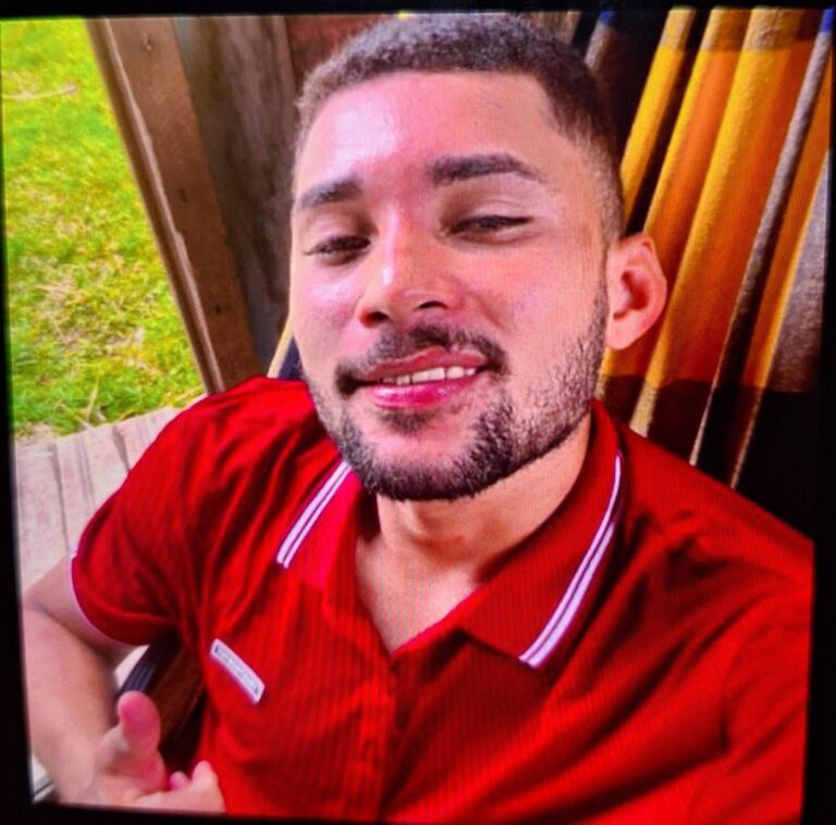 Família pede ajuda para achar jovem desaparecido em Rio Branco; bombeiros auxiliam nas buscas