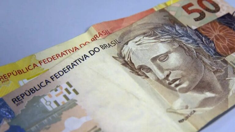 Salário mínimo: Lula deve assinar decreto que define novo valor nos próximos dias