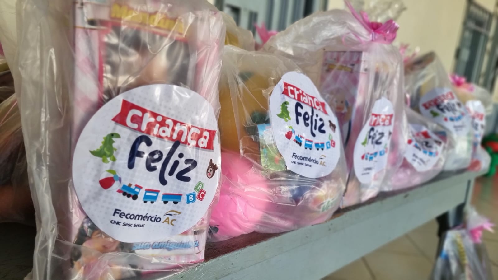 Sistema Fecomércio-Sesc-Senac/AC distribui brinquedos em mais uma etapa do Projeto “Criança Feliz”