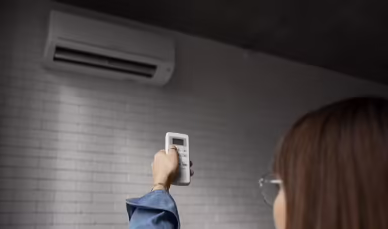 Função dry no ar-condicionado: o que é e como usar sem riscos