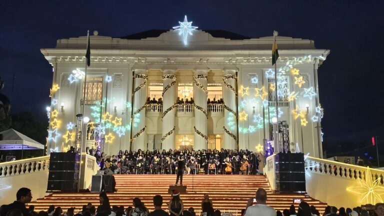 Cantata de Natal da Escola de Música do Acre encanta Rio Branco em noite especial de fim de ano