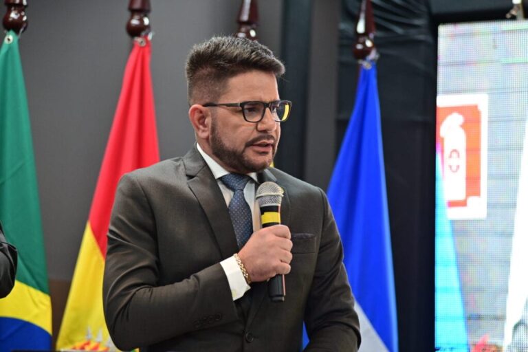 Gladson é destaque em jornal da Rede Record e diz querer atrair empresários e turistas de todo o Brasil