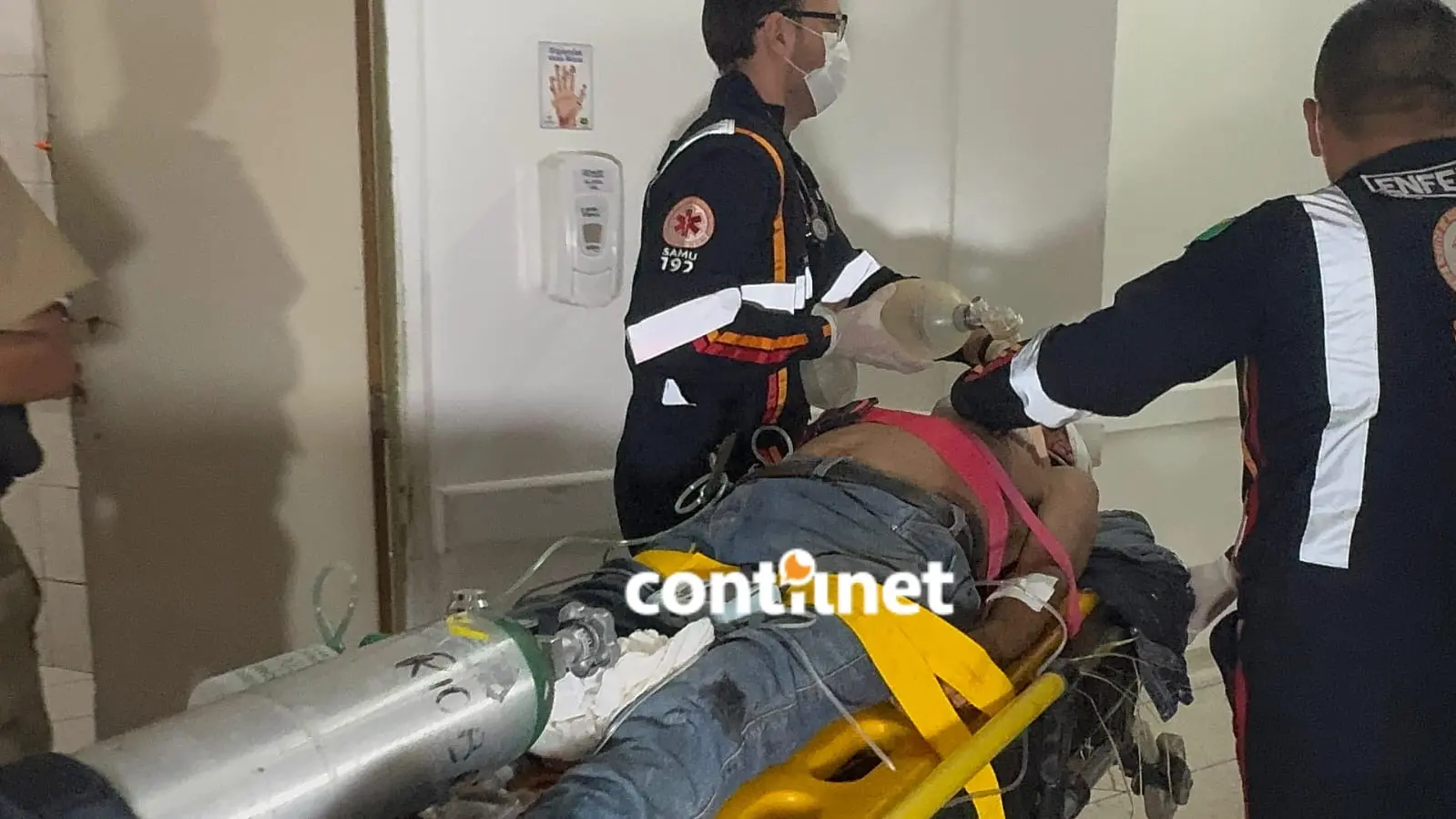 Colisão entre moto e bicicleta deixa três pessoas em estado grave em rodovia de Rio Branco
