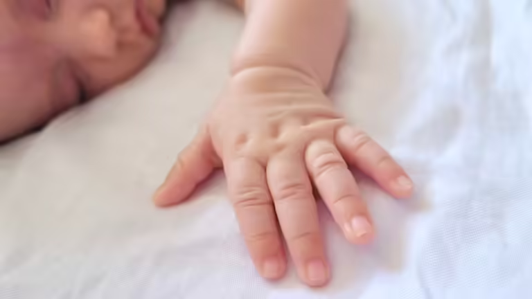 Helena e Miguel são os nomes mais registrados em RO em 2024; veja lista