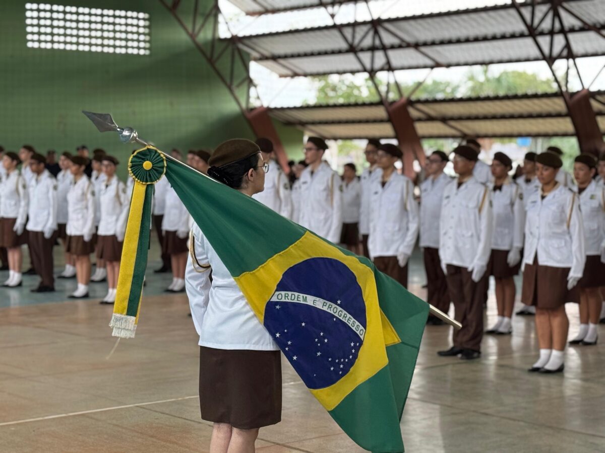 Colégio Militar Tiradentes lidera rede estadual no Enem 2025