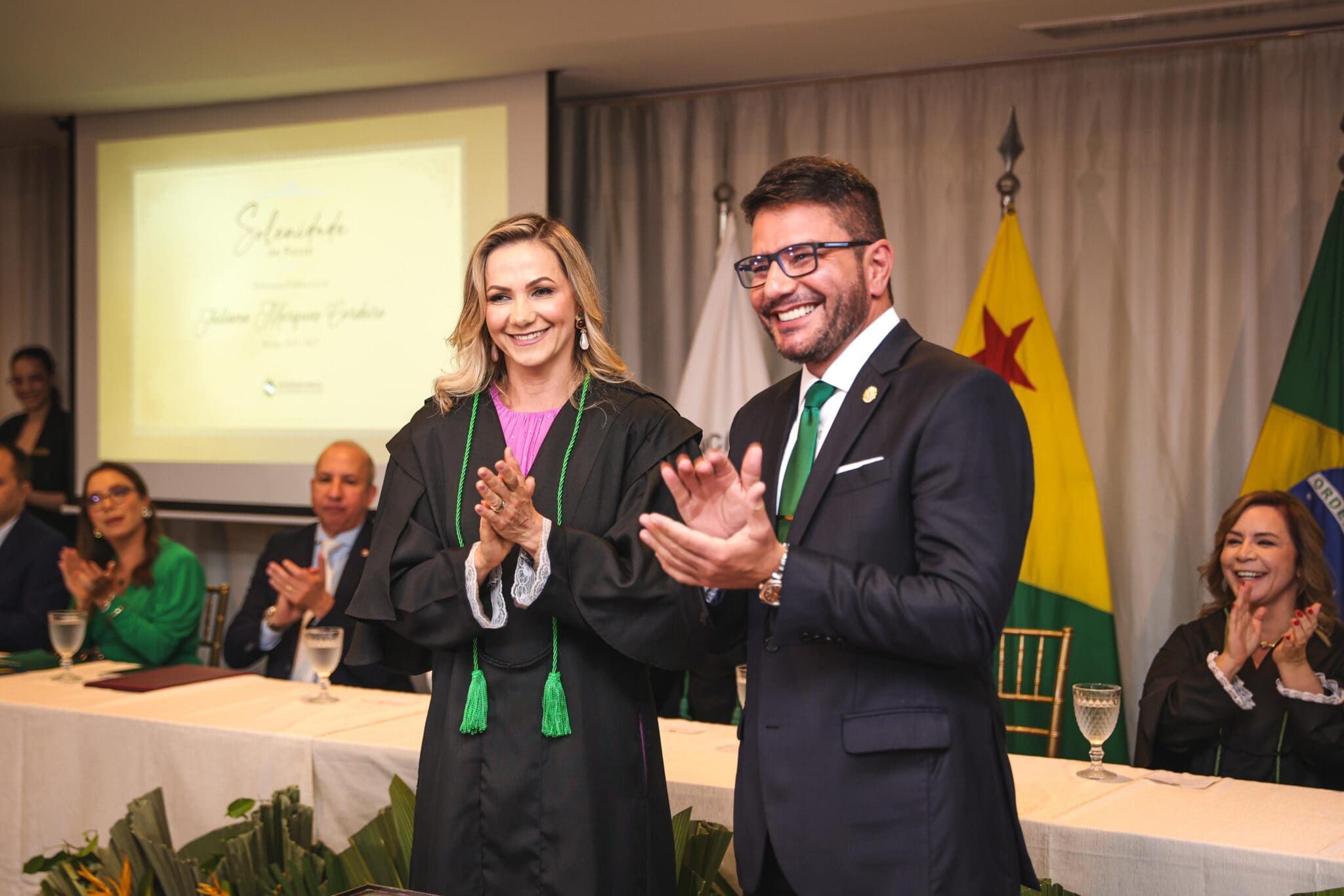 Governador empossa nova defensora-geral do Estado e reforça importância da instituição para a democracia