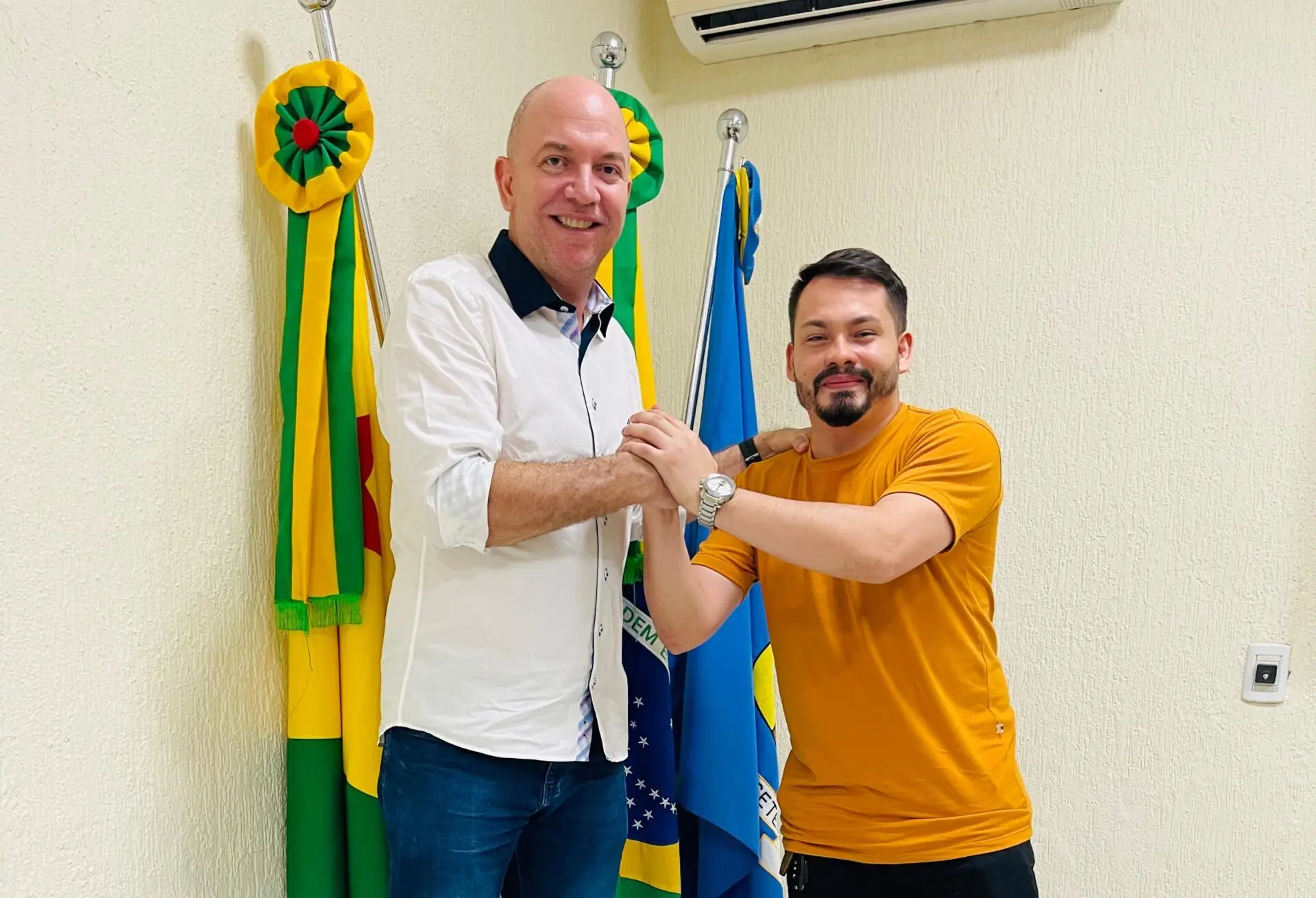 ‘Matando na unha’: Gerlen escolhe ex-aliado de Mazinho para assumir sua liderança na Câmara