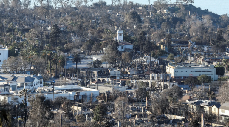 Novas cidades na Califórnia estão sob ameaça crítica de incêndios